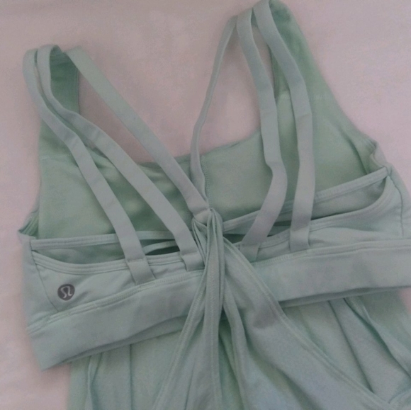 Lululemon nouveau no limits tanktop - Picture 12 of 13